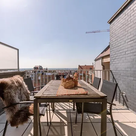 Spacious Duplex With Parking, Three Terraces And Magnificent Sea View! Apartment Knokke-Heist