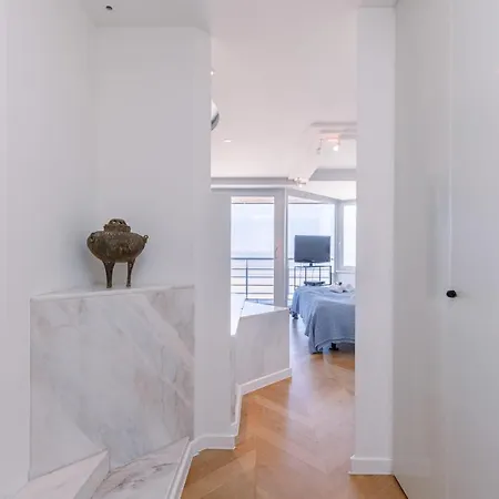 Spacious Duplex With Parking, Three Terraces And Magnificent Sea View! *