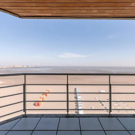 Spacious Duplex With Parking, Three Terraces And Magnificent Sea View! Apartmán *